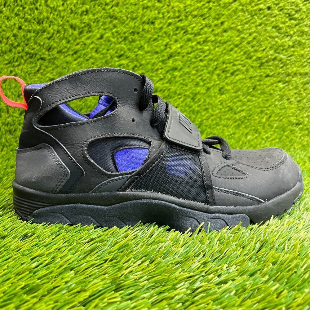 Nike Trainer Huarache GS‎ Boys Size 7Y Black Purple Walking Shoes Sneakers